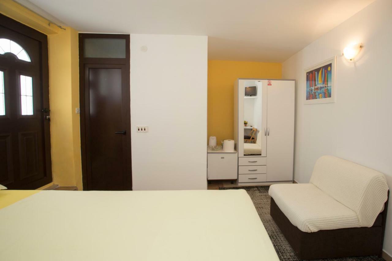 Room Dioklecijan Split Exteriör bild
