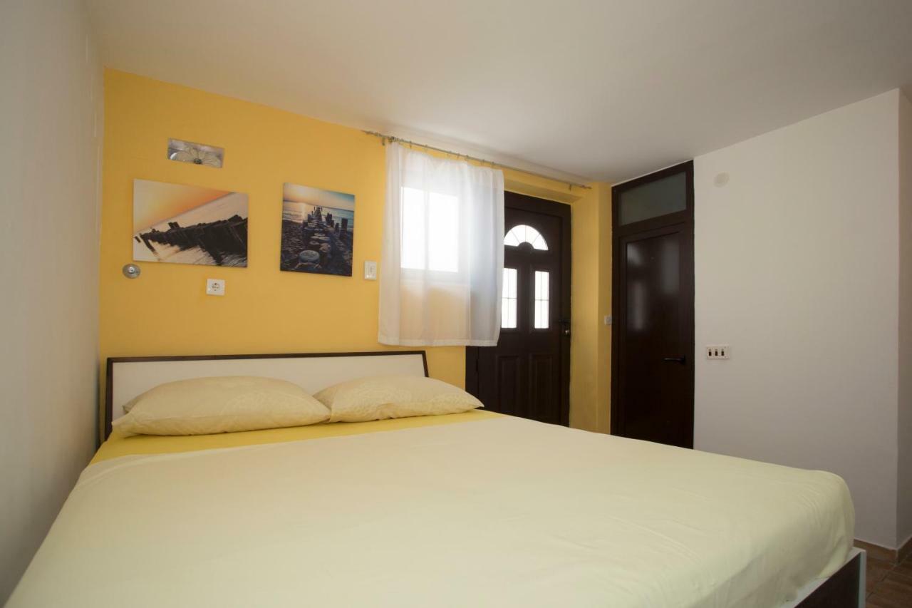 Room Dioklecijan Split Exteriör bild